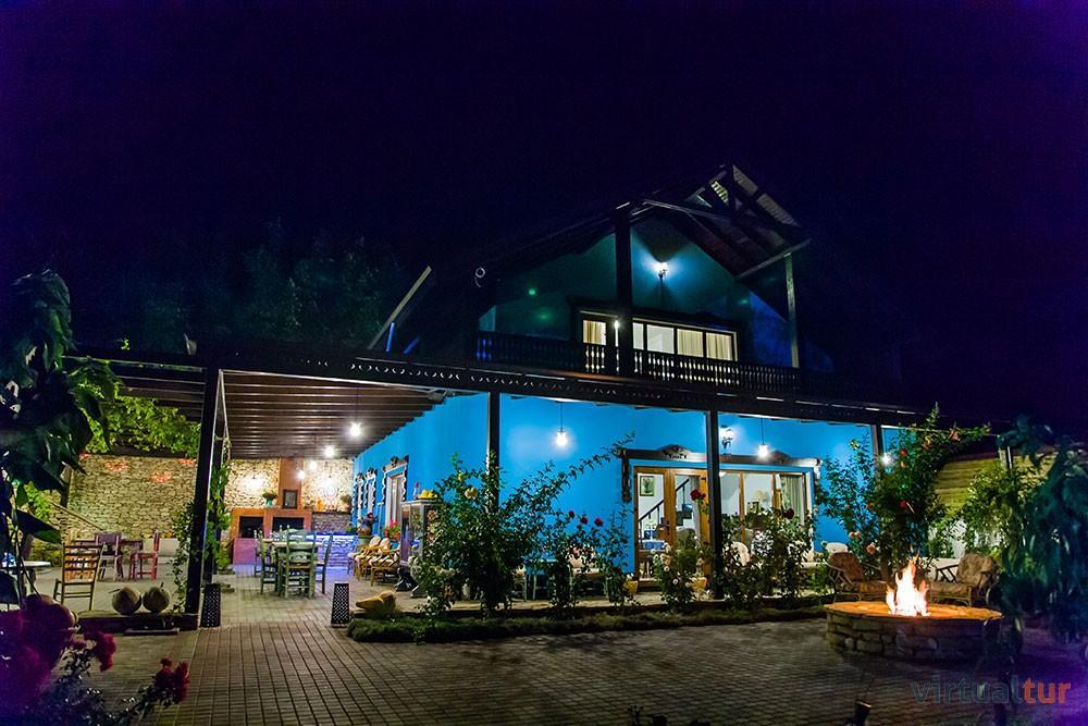 Bed and Breakfast Resedinta Rotundu Butuceny Esterno foto