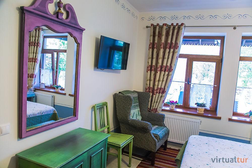 Bed and Breakfast Resedinta Rotundu Butuceny Esterno foto