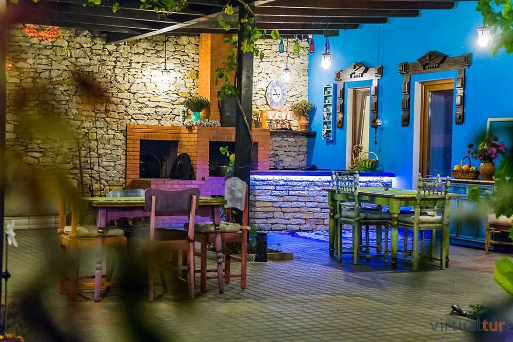 Bed and Breakfast Resedinta Rotundu Butuceny Esterno foto