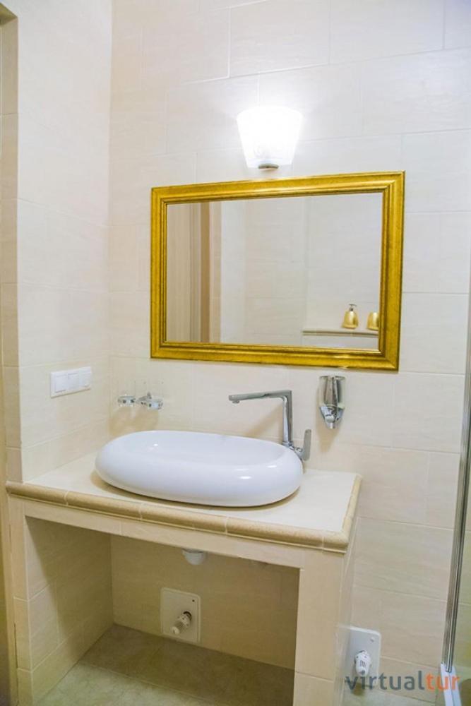 Bed and Breakfast Resedinta Rotundu Butuceny Esterno foto